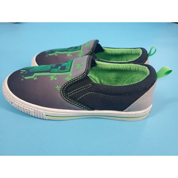 Minecraft Boy's Canvas Shoe Sz 2 Slip On Green Black - Picture 6 of 13